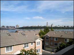 Grand Cove in Edgewater, New Jersey